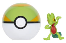 Load image into Gallery viewer, Pokémon Clip 'N' Go 2-Inch Battle Figure and PokéBall Accessory - Treecko