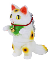 Load image into Gallery viewer, Konatsu Fluffy Negora Lucky Cat Sofubi