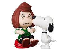 Load image into Gallery viewer, Peanuts UDF No.827 - Peppermint Patty & Snoopy
