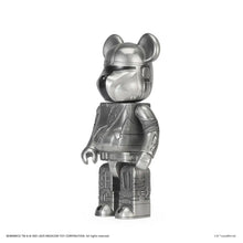 Load image into Gallery viewer, MANDALORIAN BE@RBRICK ROYAL SELANGOR 400%