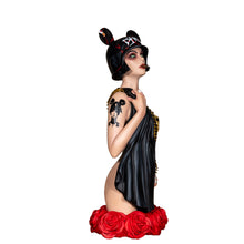 Load image into Gallery viewer, DCon 2022 Exclusive Dirtyland Girls Vinyl Bust by Brian Viveros