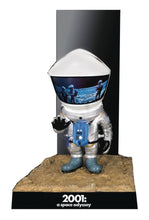 Load image into Gallery viewer, 2001: A Space Odyssey DF Astronaut Defo Real Soft Vinyl (White Version)
