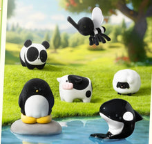 Load image into Gallery viewer, 52Toys QueSara Series Rainbow Town Blind Box

