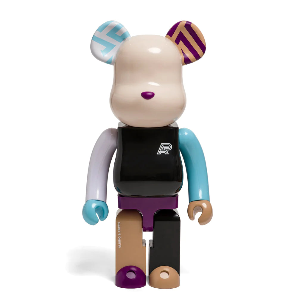 BE@RBRICK ALBINO & PRETO BR KIMONO 1000%