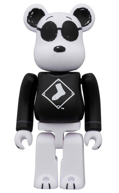 BE@RBRICK MLB x PEANUTS BE@RBRICK SNOOPY (WHITE SOX) 1000%