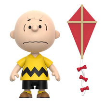 Load image into Gallery viewer, Super7 Peanuts ReAction Figure - Charlie &amp; The Kite-Eating Tree (Diorama)
