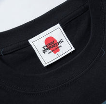 Load image into Gallery viewer, Punk Drunkers Magazine Shirt (Black)
