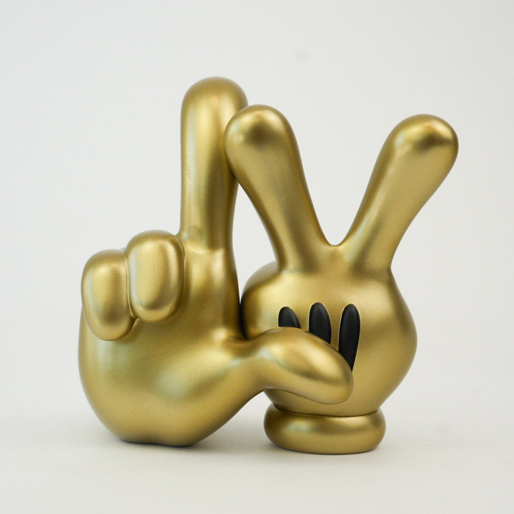 OG Slick、LV Hands、本人直筆サイン入り、フィギュア、アートトイ OG Slick LV HANDS VINYL FIGURE GOLD – 3DRetro