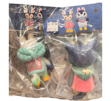 Load image into Gallery viewer, Morris the Cat with Antlers &amp; Inu Harigon Sofubi Set
