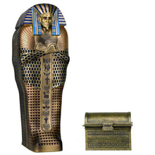 Load image into Gallery viewer, Universal Monsters The Mummy Accessory Pack
