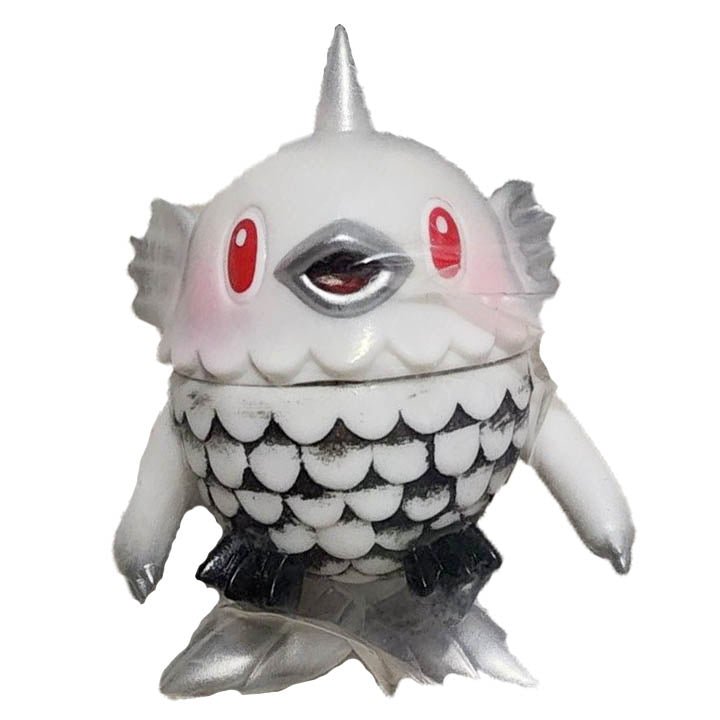 Hikari Bambi Sakanatori Sofubi (Black and White)