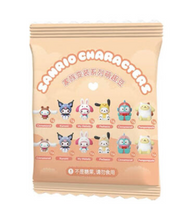 Load image into Gallery viewer, Moetch Sanrio Characters Family Dress-up Series Cute Beans Bind Bag
