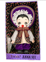 Load image into Gallery viewer, Medicom SMAK! Anna Sui By Sekiguchi Figure (Purple)
