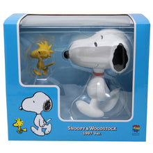 Load image into Gallery viewer, Medicom Snoopy &amp; Woodstock 1997 Version VCD Figure
