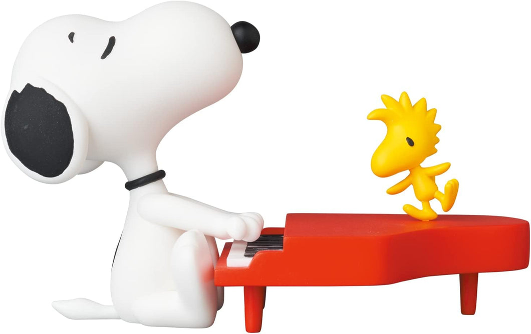 Medicom Toy UDF Peanuts - Pianist Snoopy