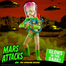 Load image into Gallery viewer, Mars Attacks ULTIMATES! Wave 2  Martian Invasion Begins (Glow)
