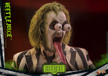 Load image into Gallery viewer, Beetlejuice 1/6thd Scale Figure - Hot Toys
