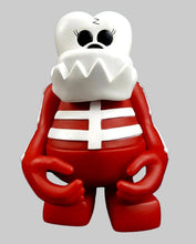 Load image into Gallery viewer, Bxh Bounty Hunter Skull Ko Kun Chang Red Vinyl Figure Art Secret Base
