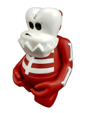 Load image into Gallery viewer, Bxh Bounty Hunter Skull Ko Kun Chang Red Vinyl Figure Art Secret Base
