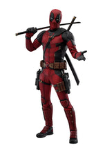 Load image into Gallery viewer, Hot Toys Deadpool and Wolvering Statue - Deadpool
