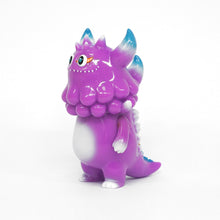 Load image into Gallery viewer, The Little Hut T9G Rangeas Jr. Sofubi (Purple)
