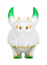Load image into Gallery viewer, The Little Hut T9G Rangeas Rex Jr. Sofubi (White / Gold)
