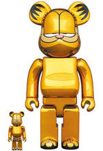 Load image into Gallery viewer, BEARBRICK GARFIELD (GOLD CHROME VERSION) 100% AND 400%
